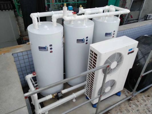住宅の暖房のための空気源のヒート ポンプの給湯装置